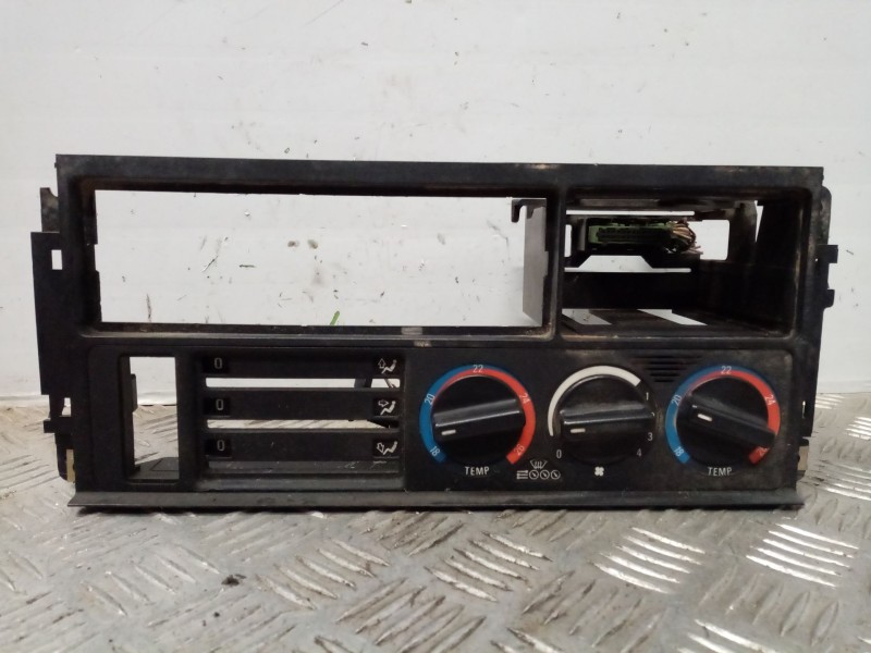 Recambio de mando calefaccion / aire acondicionado para bmw serie 5 berlina (e34) 525tds referencia OEM IAM 64111384295  