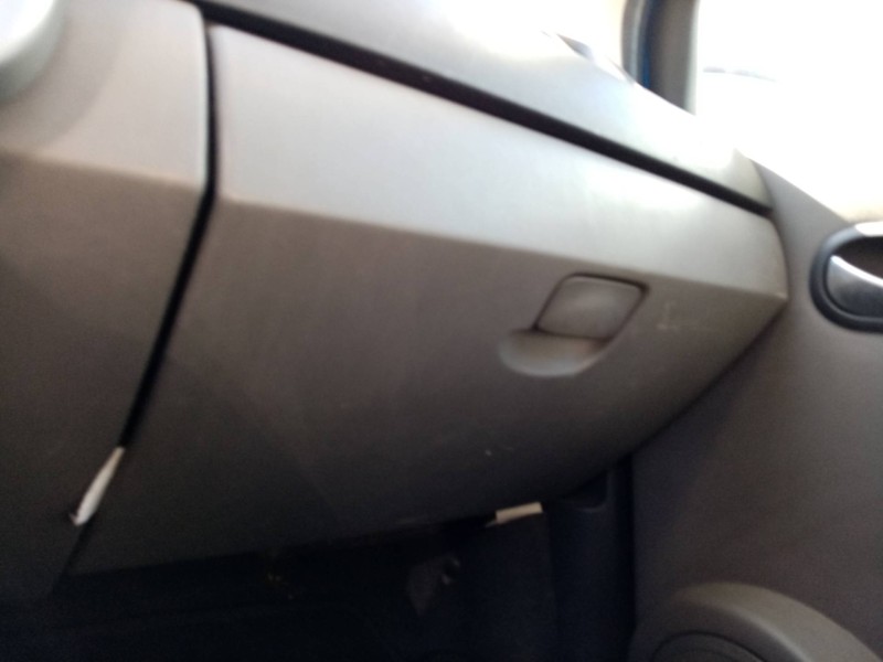 renault scenic ii 2.0 dci diesel cat   |   0.03 - 0.09 | 2003 - 2009 | 150 cv / 110 kw del año 2003