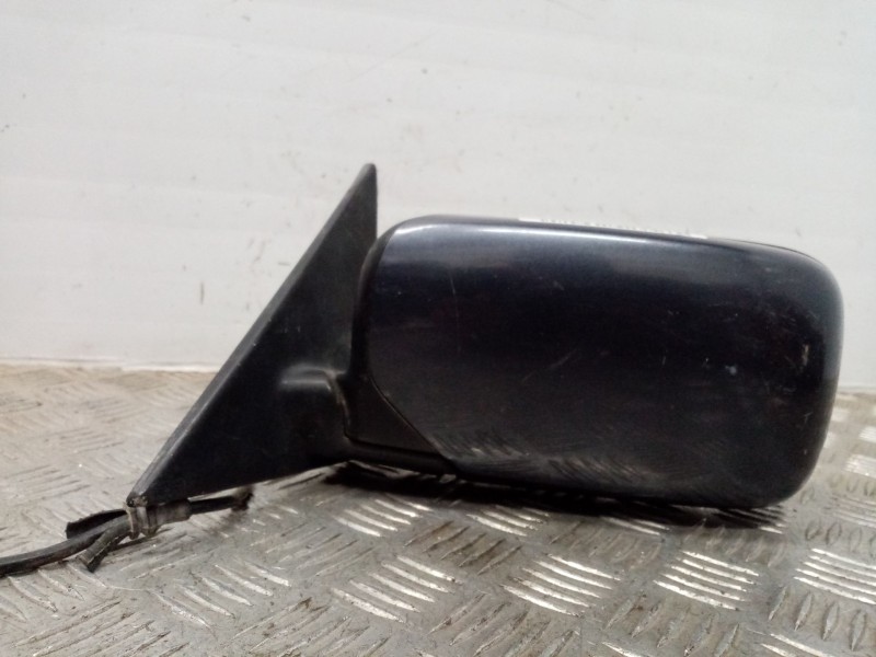 Recambio de retrovisor izquierdo para bmw serie 5 berlina (e34) 525tds referencia OEM IAM 51168137367  