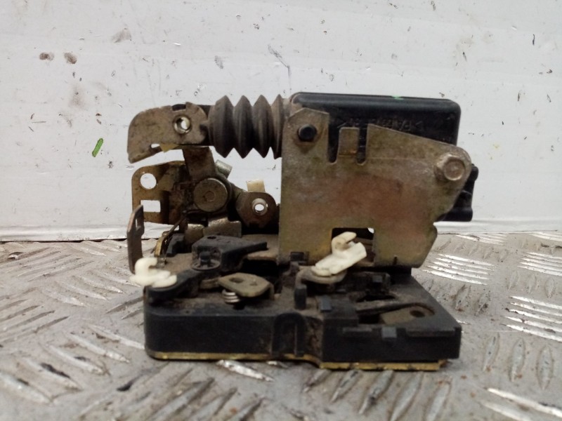 Recambio de cerradura puerta delantera derecha para dacia logan referencia OEM IAM   