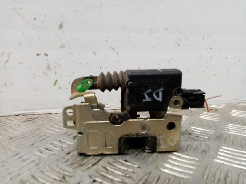 Recambio de cerradura puerta delantera izquierda para dacia logan referencia OEM IAM   