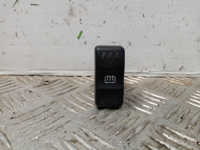 Recambio de interruptor calefaccion luna trasera para dacia logan referencia OEM IAM   