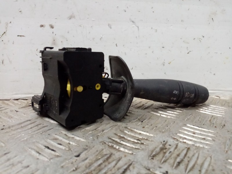 Recambio de mando luces para dacia logan referencia OEM IAM   