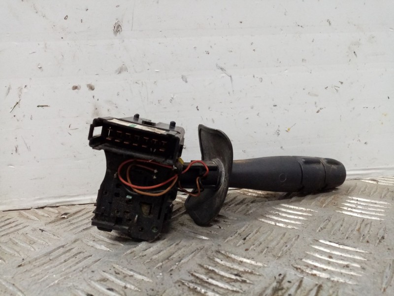 Recambio de mando luces para dacia logan referencia OEM IAM   