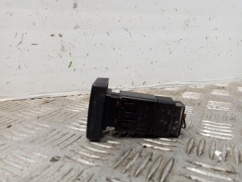 Recambio de warning para dacia logan referencia OEM IAM   