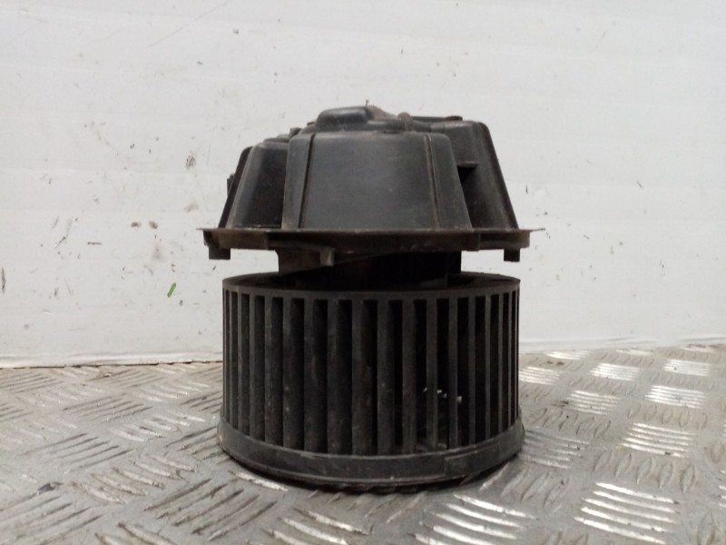 Recambio de ventilador calefaccion para dacia logan referencia OEM IAM   