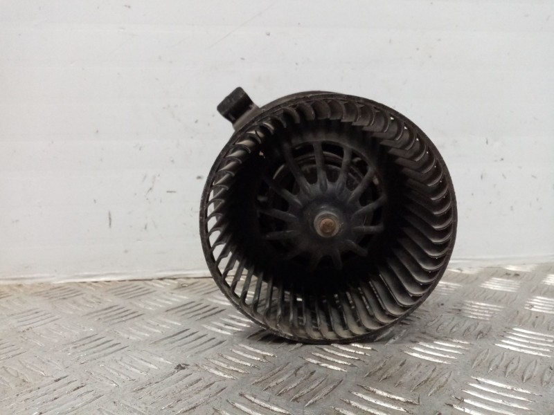 Recambio de ventilador calefaccion para dacia logan referencia OEM IAM   