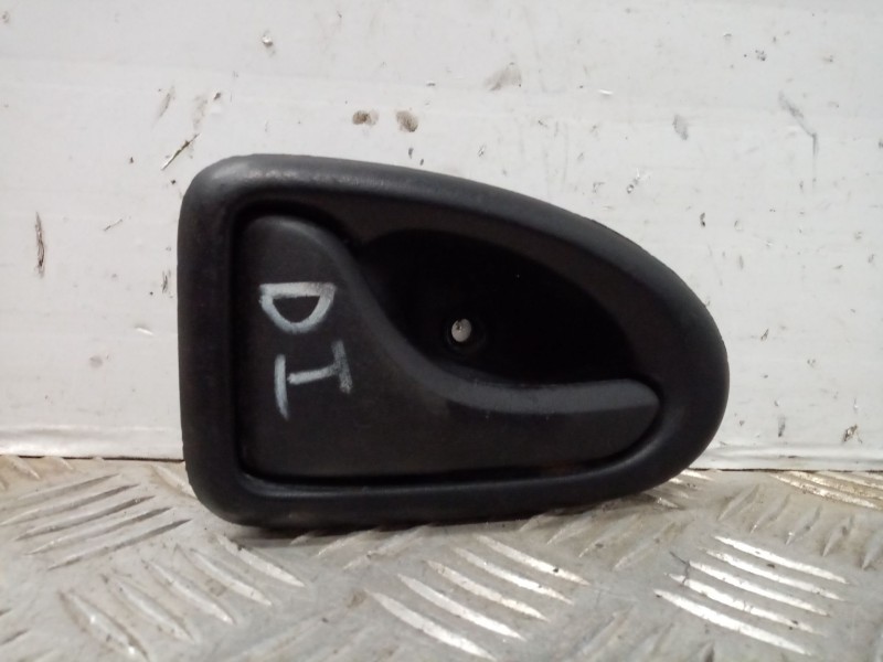 Recambio de maneta interior delantera izquierda para dacia logan referencia OEM IAM   