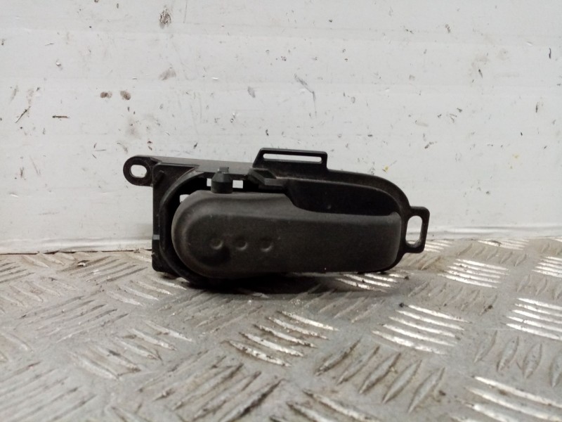 Recambio de maneta interior delantera derecha para nissan micra (k12e) referencia OEM IAM   