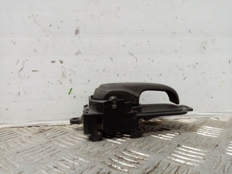 Recambio de maneta interior delantera derecha para nissan micra (k12e) referencia OEM IAM   