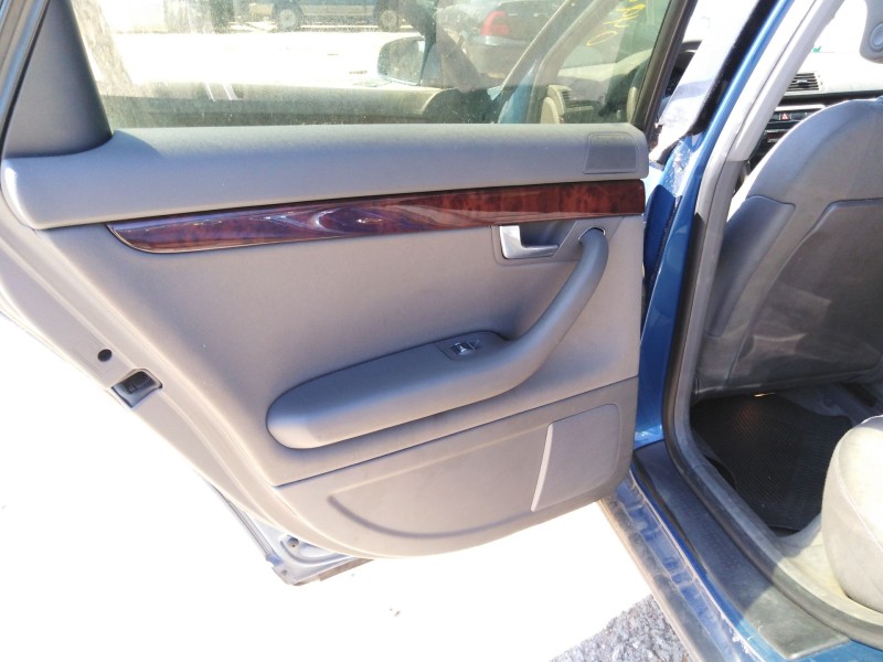 audi a4 avant (8e) del año 2001