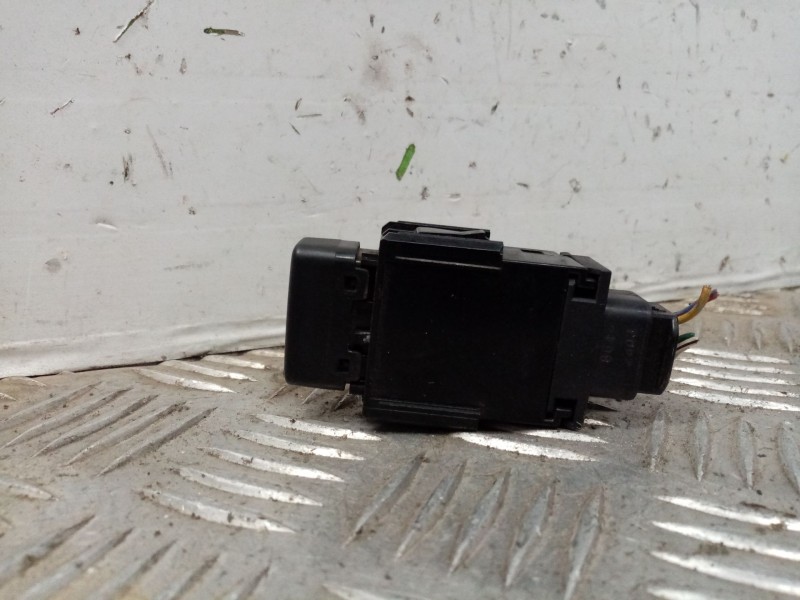 Recambio de interruptor calefaccion luna trasera para toyota picnic (m10) 2.2 turbodiesel referencia OEM IAM   