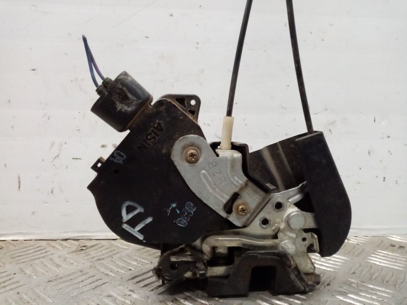 Recambio de cerradura puerta trasera derecha para toyota picnic (m10) 2.2 turbodiesel referencia OEM IAM   