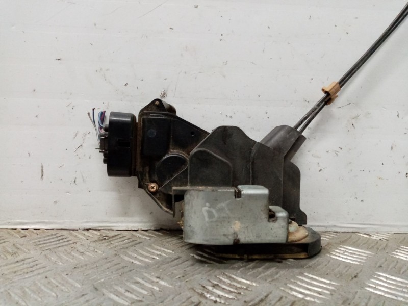 Recambio de cerradura puerta delantera izquierda para toyota picnic (m10) 2.2 turbodiesel referencia OEM IAM   