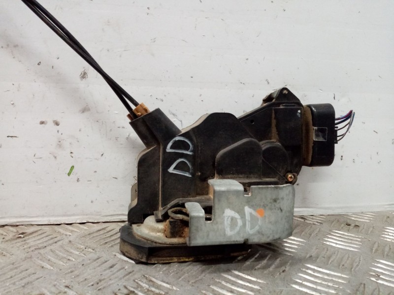 Recambio de cerradura puerta delantera derecha para toyota picnic (m10) 2.2 turbodiesel referencia OEM IAM   