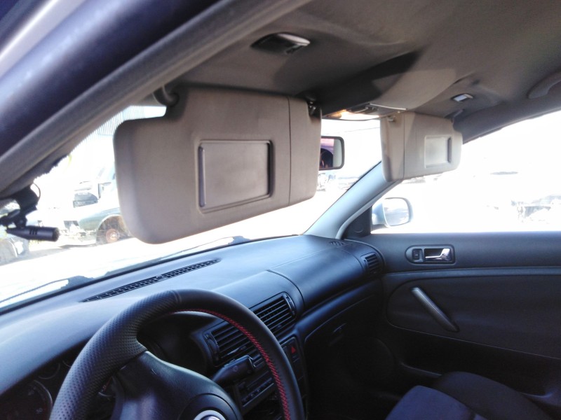 volkswagen passat berlina (3b3) del año 2000