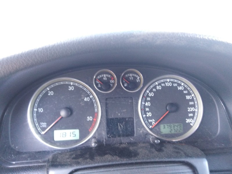 volkswagen passat berlina (3b3) del año 2000