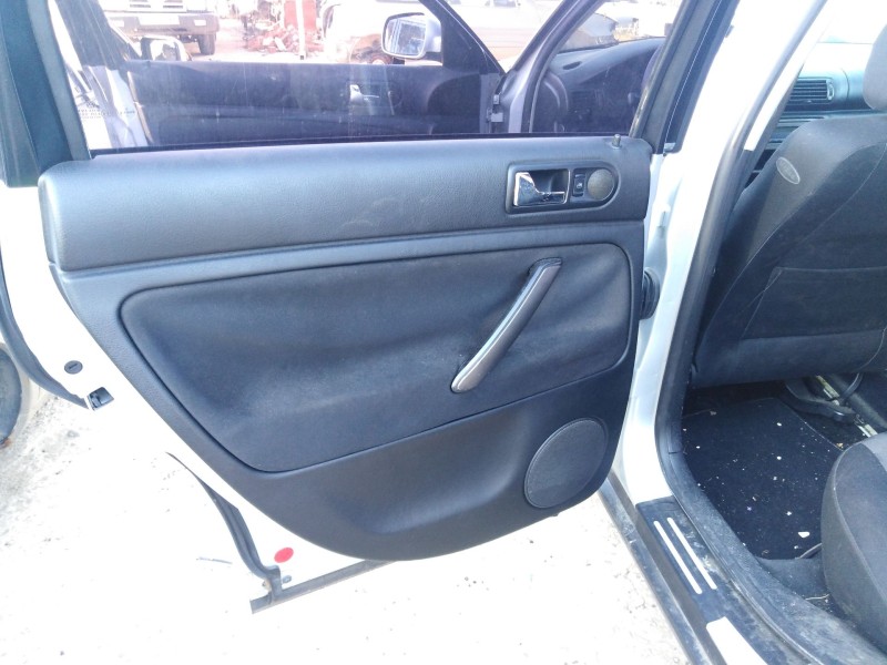 volkswagen passat berlina (3b3) del año 2000