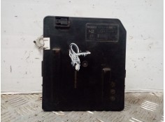 Recambio de caja reles / fusibles para renault scenic ii 1.9 dci diesel referencia OEM IAM 8200481866f   2