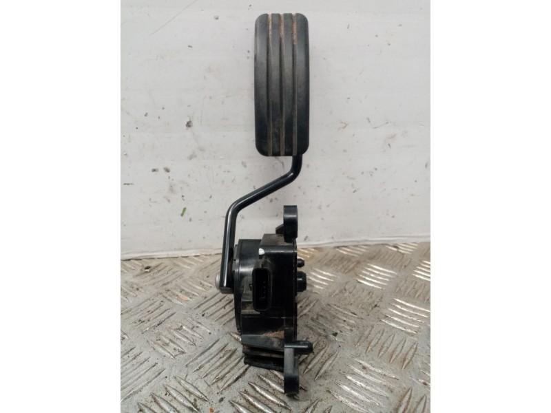 Recambio de potenciometro pedal para renault scenic ii 1.9 dci diesel referencia OEM IAM 8200159647  
