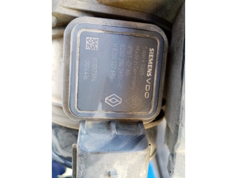 renault scenic ii 2.0 dci diesel cat   |   0.03 - 0.09 | 2003 - 2009 | 150 cv / 110 kw del año 2003