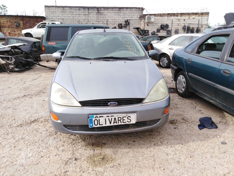 ford focus i sedán (dfw) del año 2001