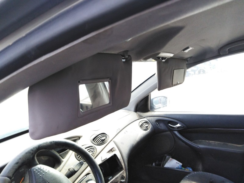 ford focus i sedán (dfw) del año 2001