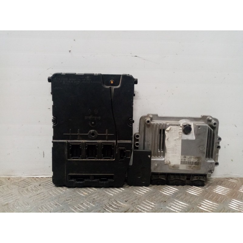 Recambio de kit inmovilizador para renault scenic ii 1.9 dci diesel referencia OEM IAM 8200606831 8200601334 