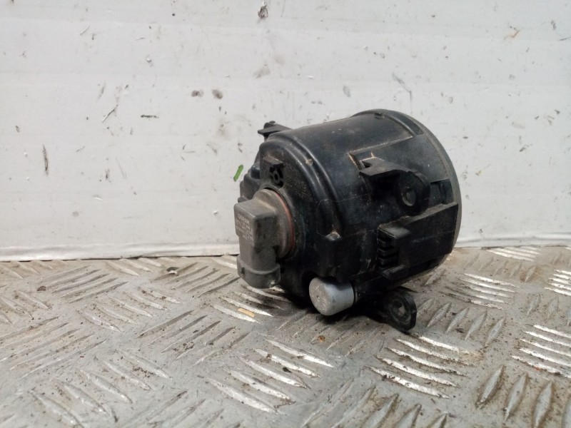 Recambio de faro antiniebla izquierdo para dacia logan referencia OEM IAM 8200074008  