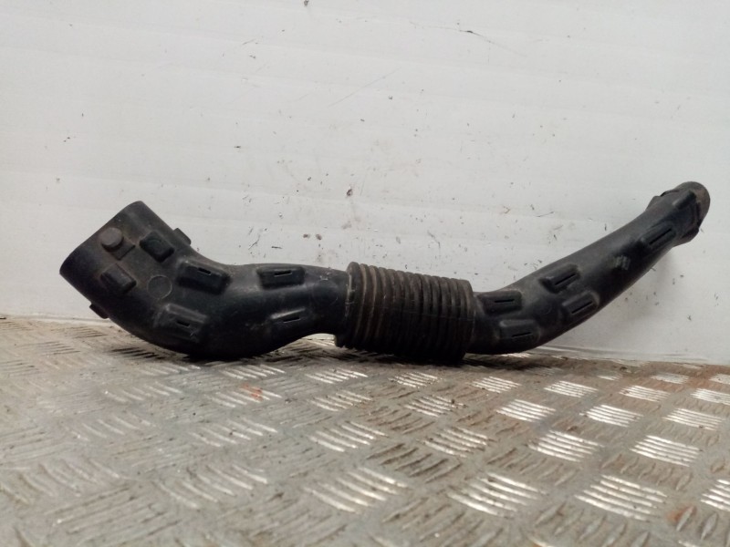 Recambio de tubo admision para dacia logan referencia OEM IAM 8200431098  