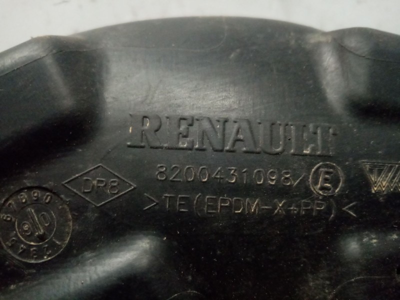 Recambio de tubo admision para dacia logan referencia OEM IAM 8200431098  