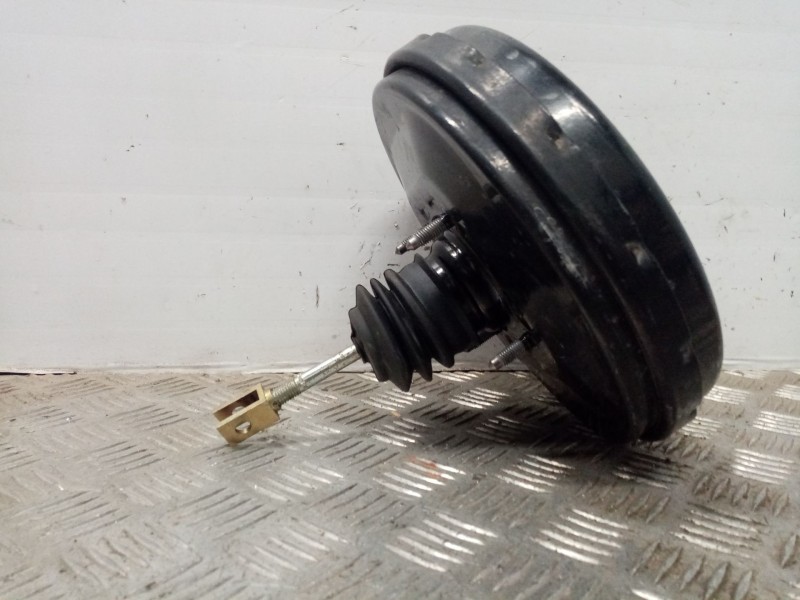 Recambio de servofreno para dacia logan referencia OEM IAM 8200456127  