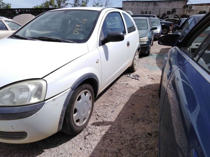opel combo (corsa c) del año 2001