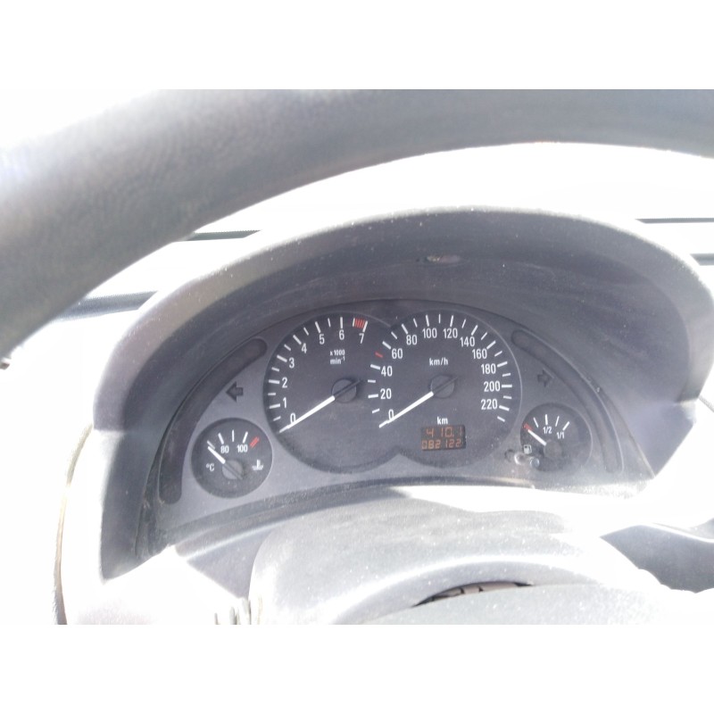 opel combo (corsa c) del año 2001