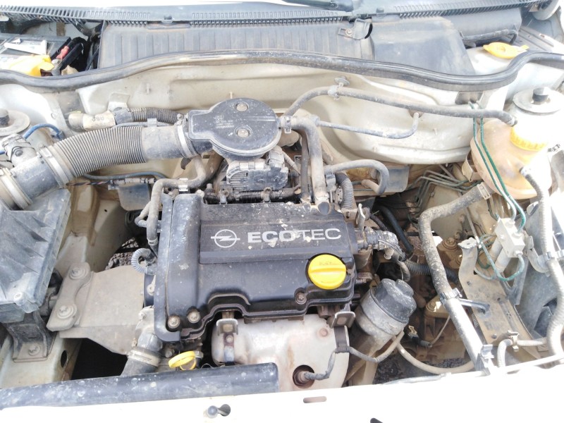 opel combo (corsa c) del año 2001