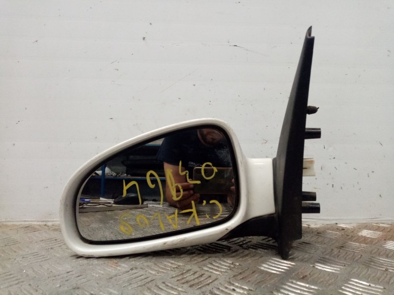Recambio de retrovisor izquierdo para chevrolet kalos 1.2 se referencia OEM IAM 96406188  