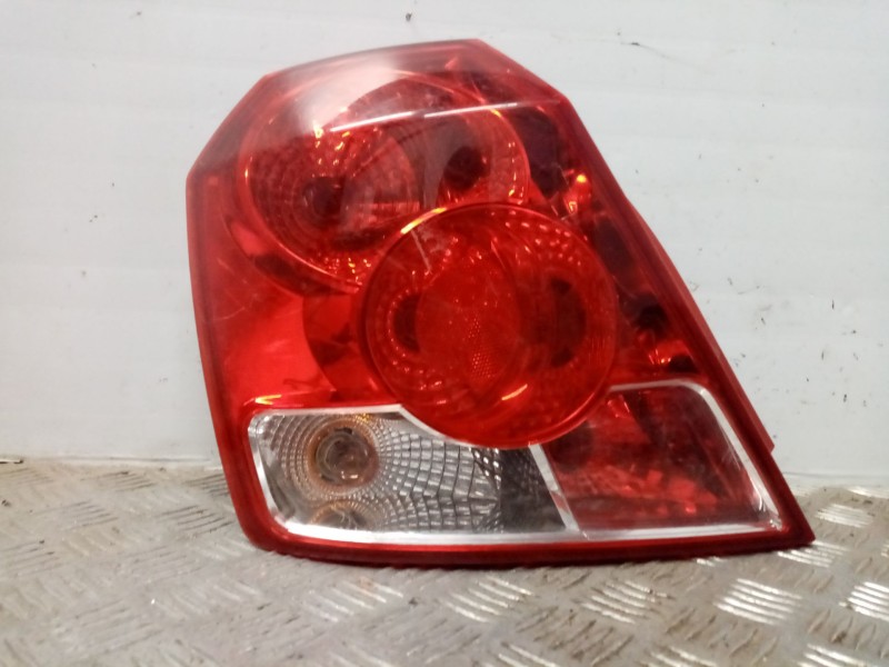 Recambio de piloto trasero izquierdo para chevrolet kalos 1.2 se referencia OEM IAM 96540268  