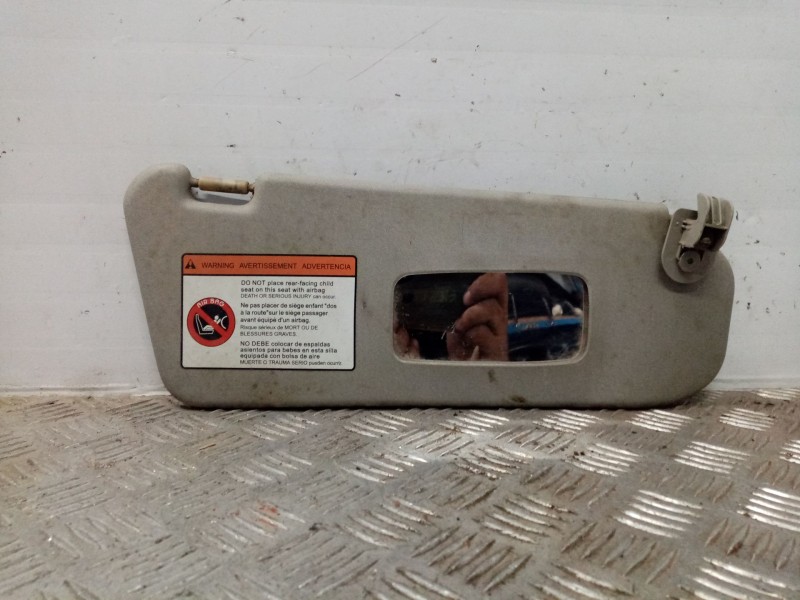 Recambio de parasol derecho para chevrolet kalos 1.2 se referencia OEM IAM 96537730  