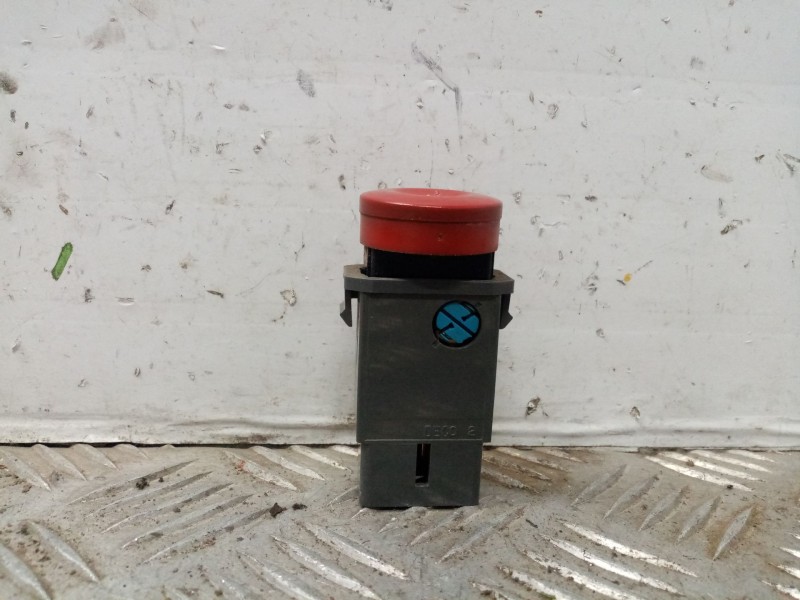 Recambio de warning para chevrolet kalos 1.2 se referencia OEM IAM   