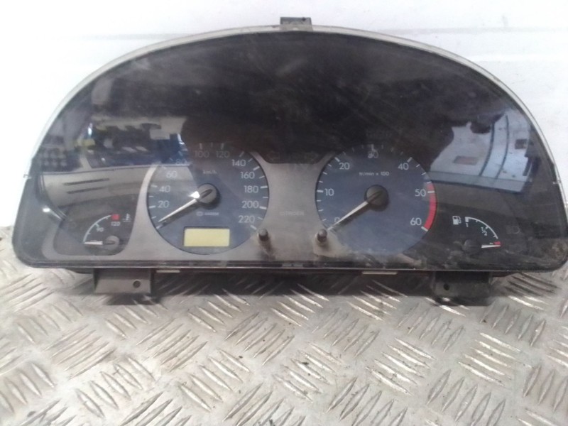 Recambio de cuadro instrumentos para citroen xsara berlina 1.9d seduction referencia OEM IAM 9648817680D  