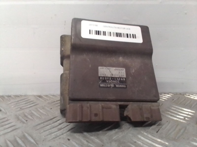 Recambio de centralita motor uce para toyota land cruiser (j12) referencia OEM IAM 8987120030 1310001041 