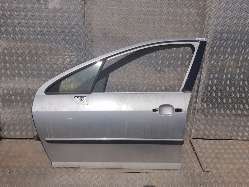 Recambio de puerta delantera izquierda para peugeot 407 st confort referencia OEM IAM   