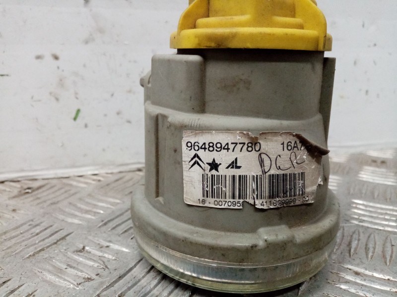 Recambio de faro antiniebla derecho para citroen c3 1.4 hdi referencia OEM IAM 9648947780  