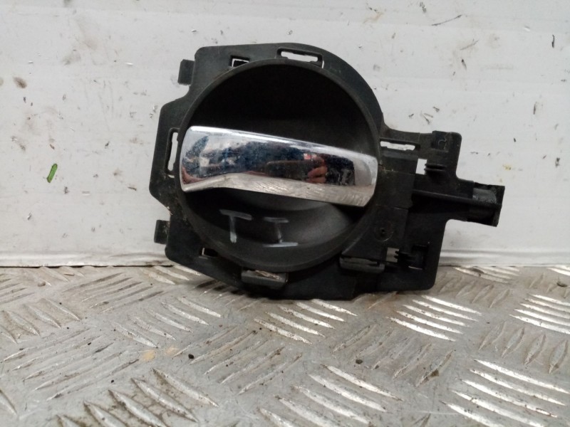Recambio de maneta interior trasera izquierda para citroen c3 1.4 hdi referencia OEM IAM   