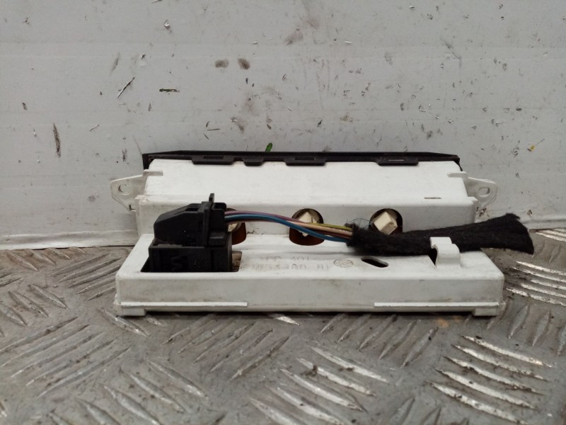 Recambio de pantalla multifuncion para citroen c3 1.4 hdi referencia OEM IAM   