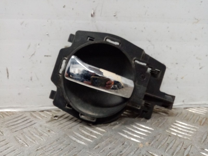Recambio de maneta interior delantera derecha para citroen c3 1.4 hdi referencia OEM IAM   