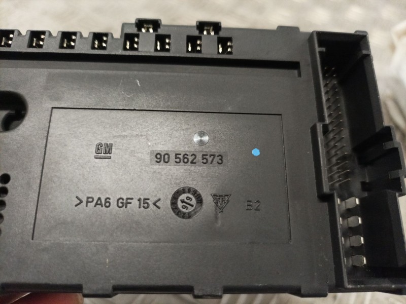 Recambio de modulo electronico para opel astra g caravan referencia OEM IAM 0  