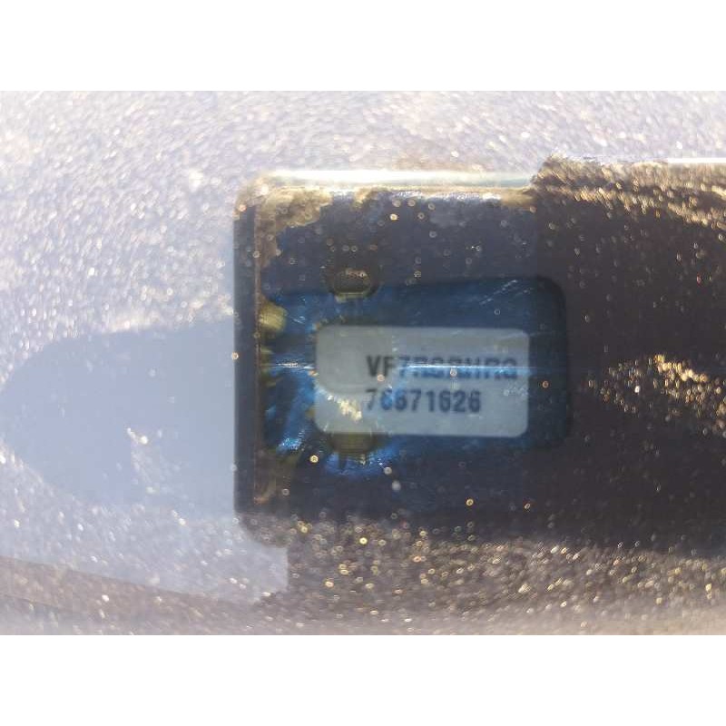 citroen c5 berlina 2.0 hdi cat (rhr / dw10bted4)   |   0.04 - ... | 2004 | 136 cv / 100 kw del año 2004