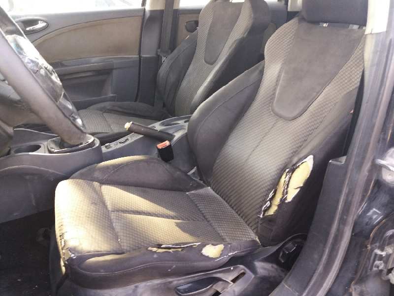 seat leon (1p1) 1.9 tdi   |   0.05 - ... | 2005 | 105 cv / 77 kw del año 2005