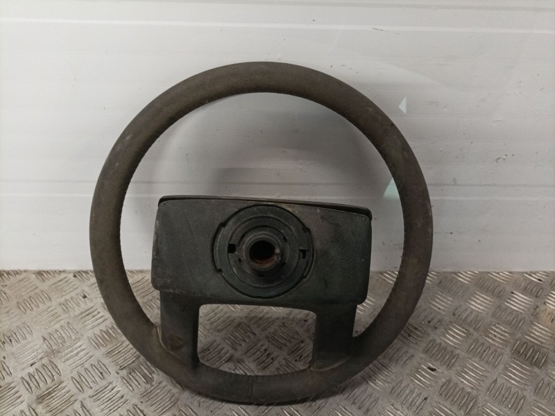 Recambio de volante para renault 9 tse referencia OEM IAM 7704003244  